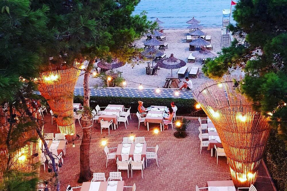 Cosmo Beach Hotel