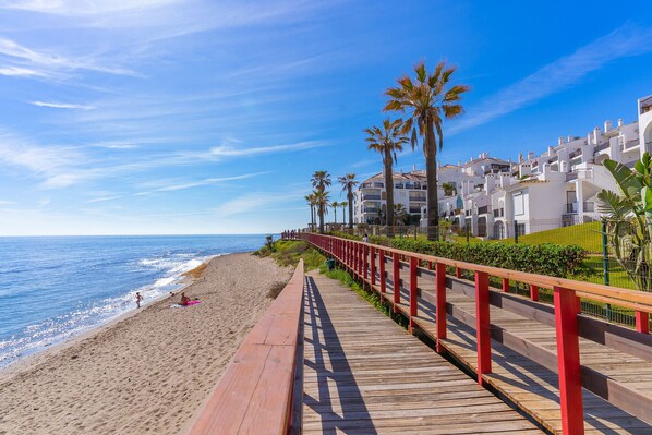 Beach - M07 Calle Encinas - Villa (Sitio de Calahonda)