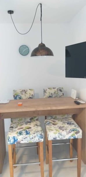 Dining - Rooms Katarina One bedroom apartment with terrace and sea view (Dubrovnik)