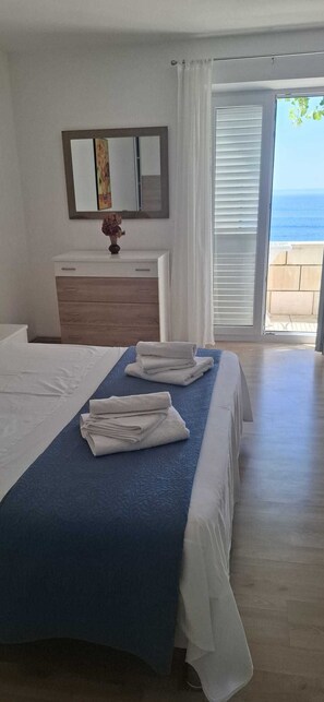 1 bedroom, free WiFi, bed sheets
