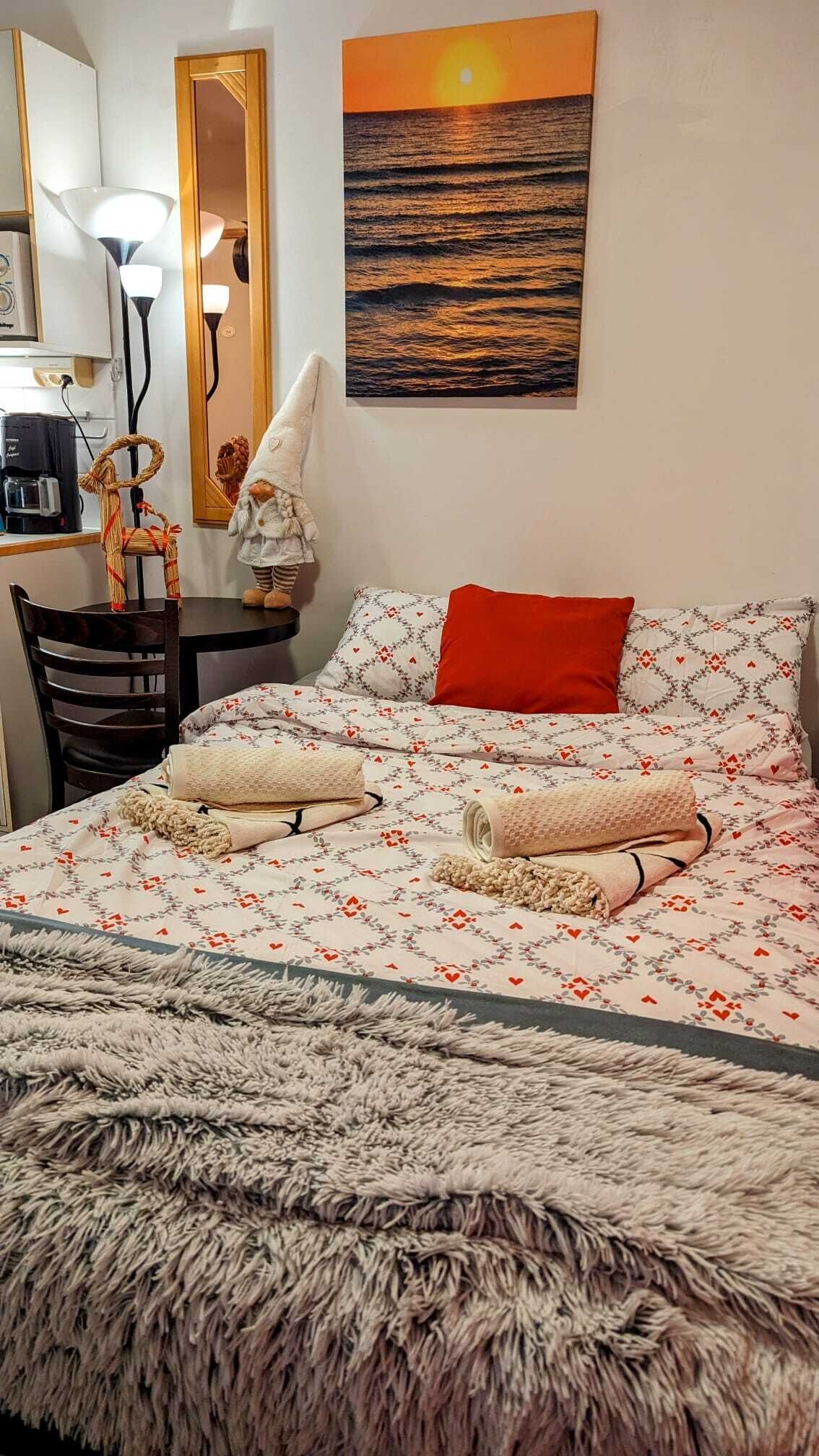 8 quartos, ferros/tábuas de passar roupa, berço de viagem, Wi-Fi