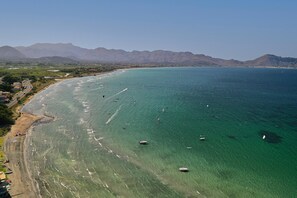 Beach - ALCUDIA 1 AMOROS. Beautiful villa with superb sea views (Alcúdia)