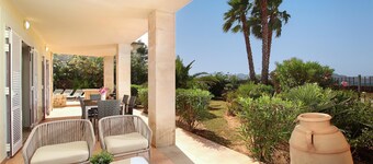 ALCUDIA 1 AMOROS. Beautiful villa with superb sea views