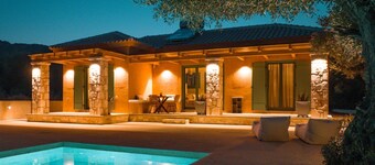 Terra Oleana   Carpos Cottage