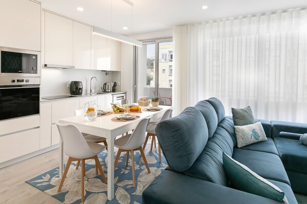 Interior - Casa Honary - Coastal Charm & Comfort (Nazaré)