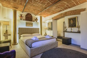 4 Schlafzimmer, Bügeleisen/Bügelbrett, WLAN, Bettwäsche