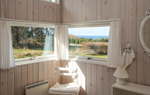 Interior - Amazing home in Samsø with kitchen (Samsø)