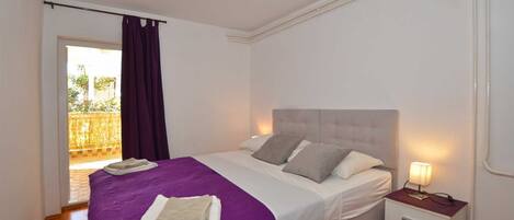 2 bedrooms, free WiFi, bed sheets