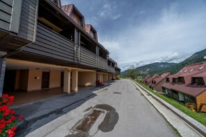 Exterior - GuestHost - Da Crispe Studio - 550 m far from the Golf Club (Tarvisio)
