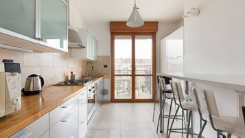 Mikrowelle, Ofen, Herdplatte, GeschirrspĂŒler