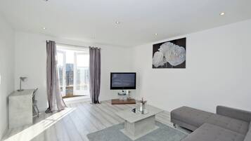 Apartment, 2 Bedrooms (Belgrave Mansions) | Living area