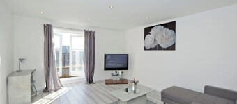 Orange Apartments - Belgrave Mansions