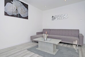 Apartamento, 2 quartos (Belgrave Mansions) | Área de estar