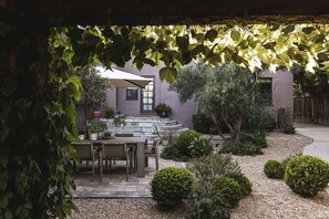 Restauration en plein air