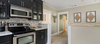 Sunny Side Cottage: Cozy Stay by Anderson U!