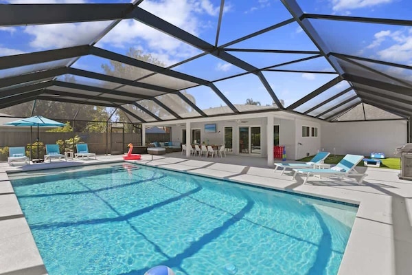 Amazing Heated Pool!