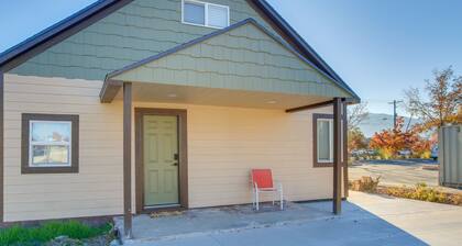 1 Block to Town! Convenient Logan Apartment