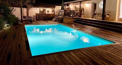 Maison Moderne Piscine Chauffée