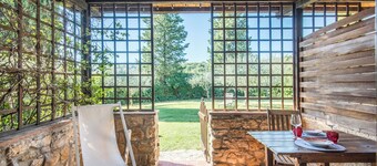 Apartment 'Agriturismo Ischieto - Il Cipresso' with Shared Pool, Wi-Fi and Air Conditioning