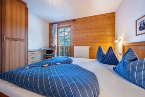 2 bedrooms, free WiFi, bed sheets