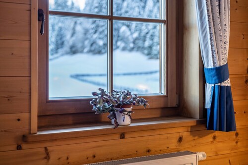 Apartment 'Lechnerhof 2' with Mountain View, Shared Garden and Wi-Fi