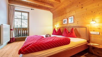 1 chambre, Wi-Fi gratuit, draps fournis