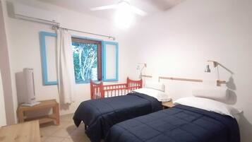 3 chambres, fer et planche Ă  repasser, Wi-Fi gratuit, draps fournis