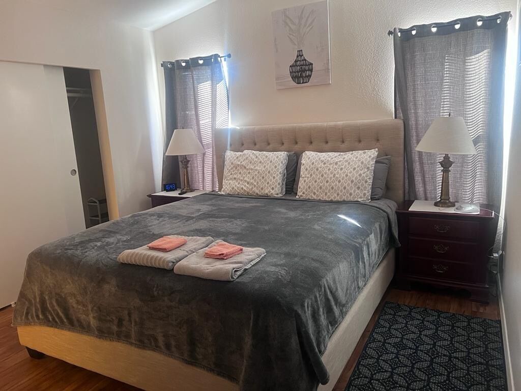 2 Schlafzimmer, Bügeleisen/Bügelbrett, WLAN, Bettwäsche