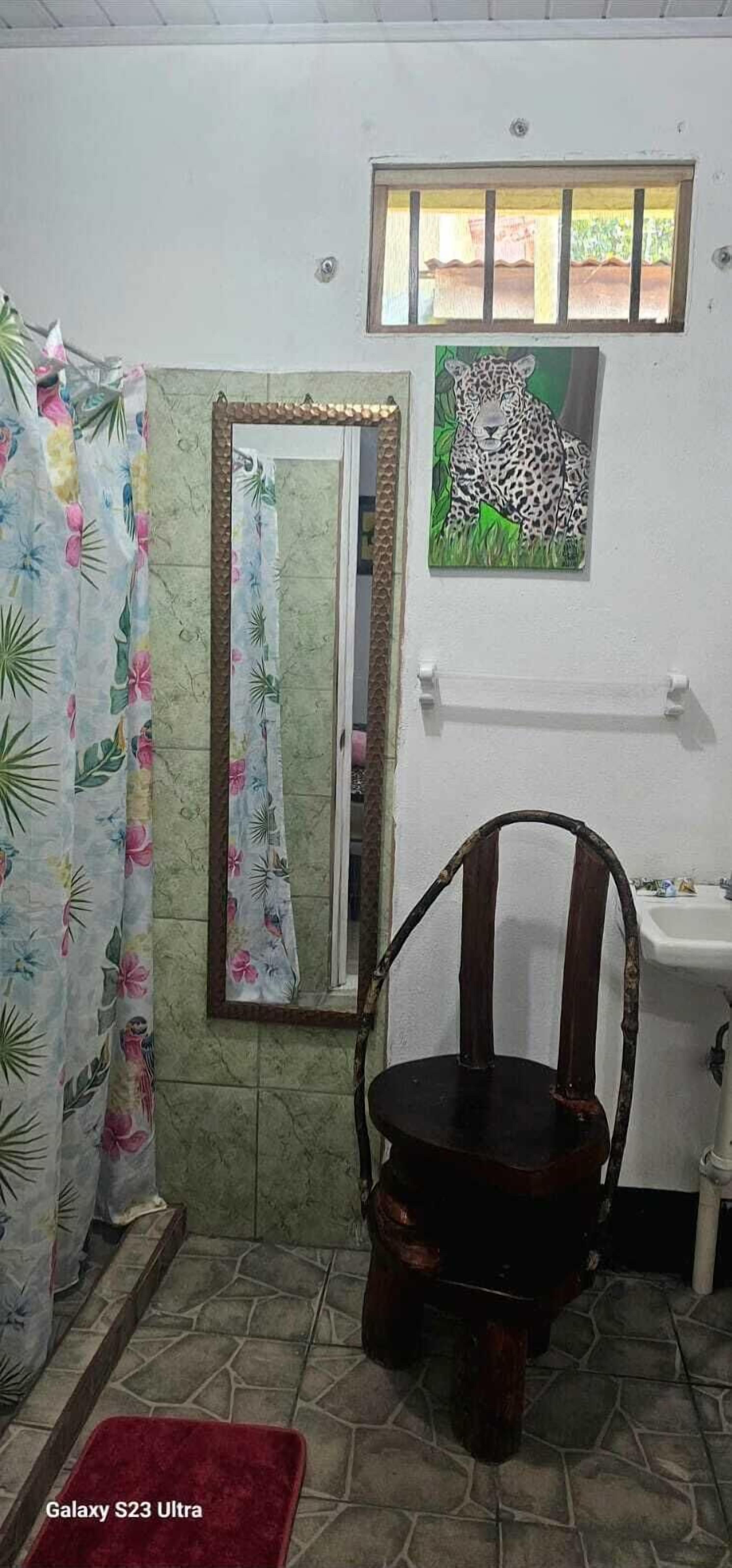 Classic Room, Private Bathroom (Air-conditioning) | Bathroom