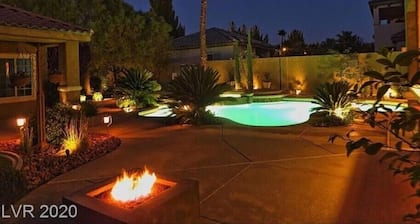Beautiful Luxury Space Without All The traffic