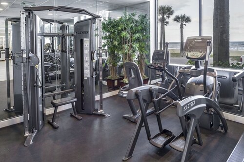 Ormond Beach | Ocean Breeze Escape | Beachfront & Resort Pools