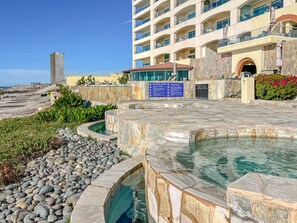Outdoor pool - Beach Front Acess/Mar Y Sol Condo/2BR/3rdFLR/Rosarito (Playas de Rosarito)