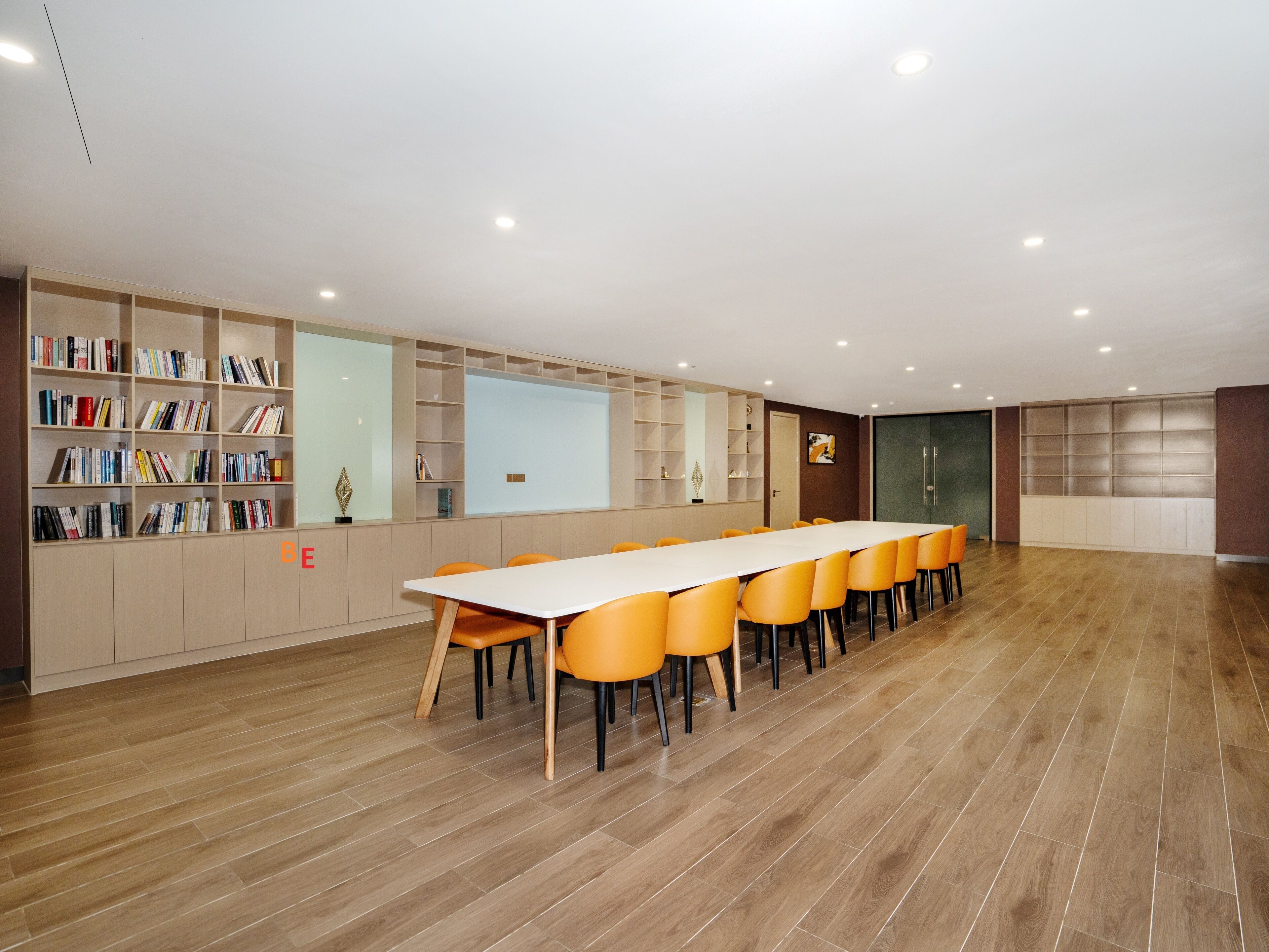 Photo - JD POLMAN Hotel