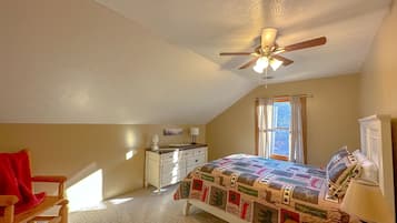 5 habitaciones, escritorio, tabla de planchar con plancha y wifi gratis