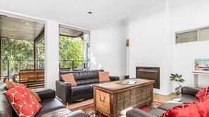 Téléviseur connecté, foyer