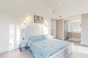 2 soverom, internettilgang og sengetøy