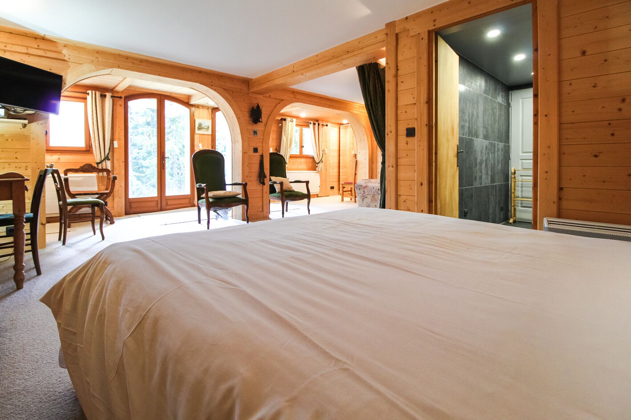 4 chambres, Wi-Fi gratuit, draps fournis