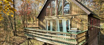 Quiet Loft Chalet near Bryce w/Hot Tub & Fire Pit