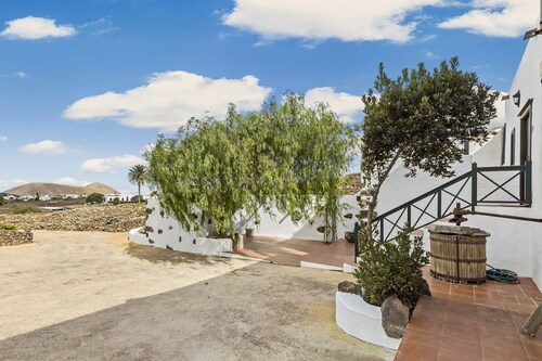 Casa El Burro | Rural House in Lanzarote - Spain