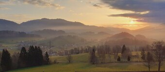 Holiday Apartment "Knollgut Buchberg" with Mountain View, Shared Terrace & Wi-Fi