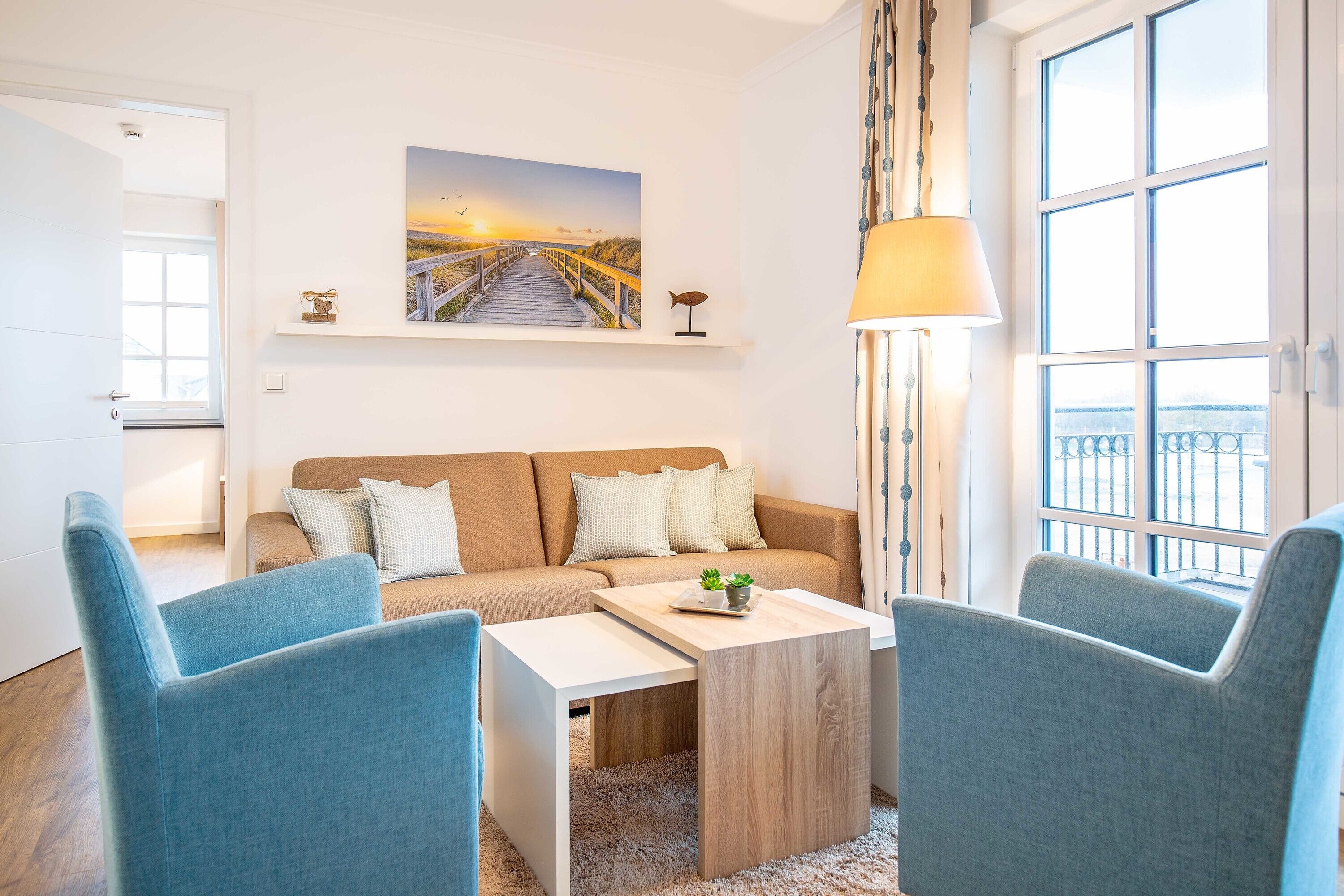 Fernseher, DVD-Player, Stereoanlage