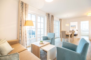 TV, lettore DVD, impianto stereo