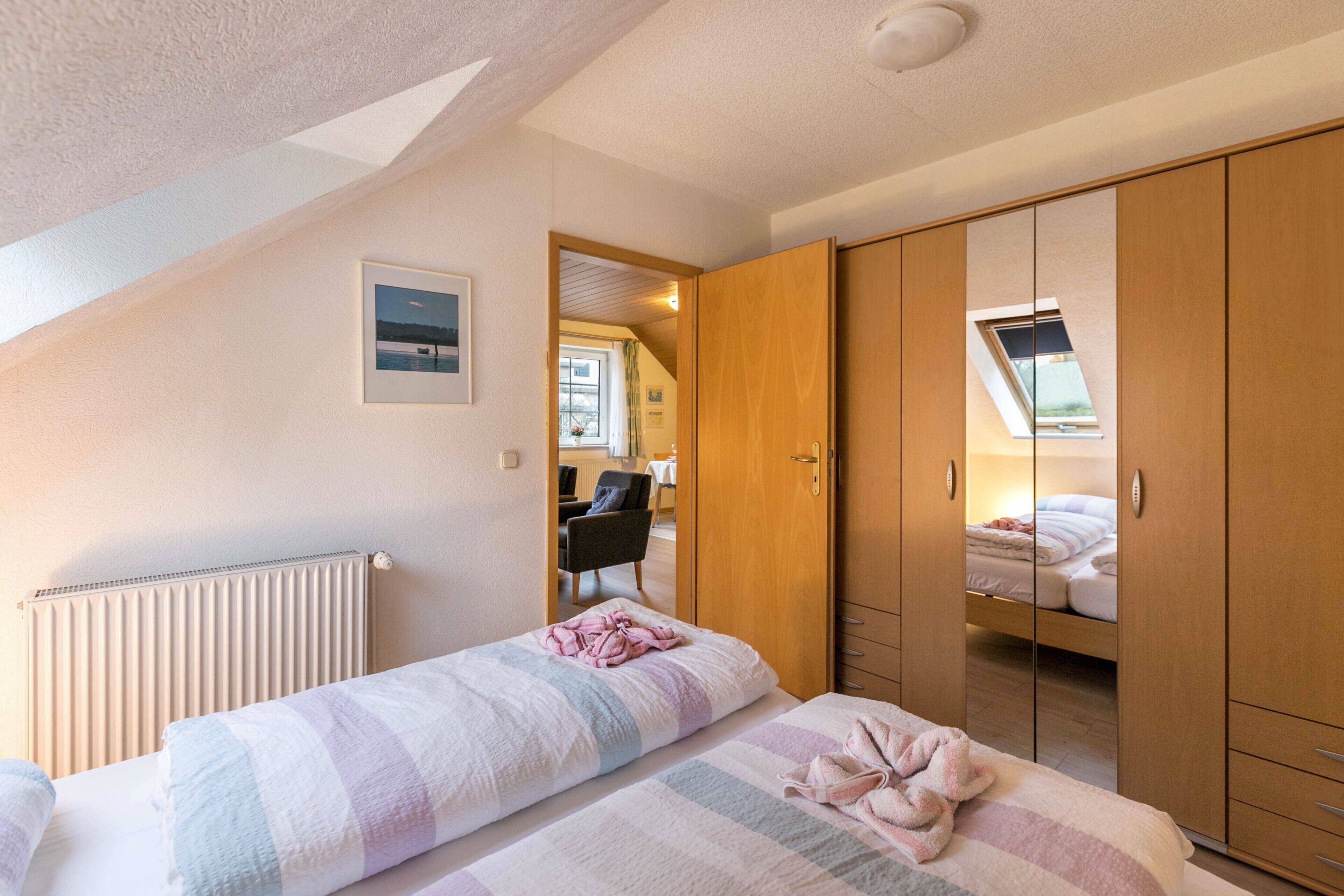 1 chambre, fer et planche à repasser, accès au Wi-Fi (inclus)