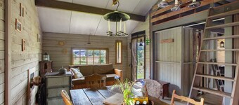 Apartment 'Ferienhütte Bauken' with Private Terrace & Shared Garden – Holiday without electricity
