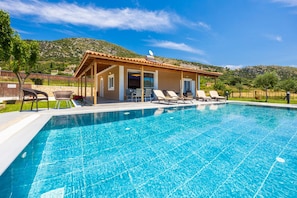 House | 2 bedrooms, soundproofing - Villa Rudi in Ionian Islands (Kefalonia)