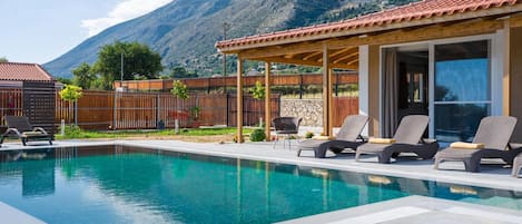 Villa | 2 Schlafzimmer, schallisolierte Zimmer