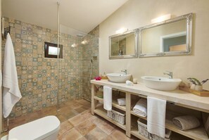 House | 5 bedrooms - Casa do Carmo in Moncarapacho (Olhao)