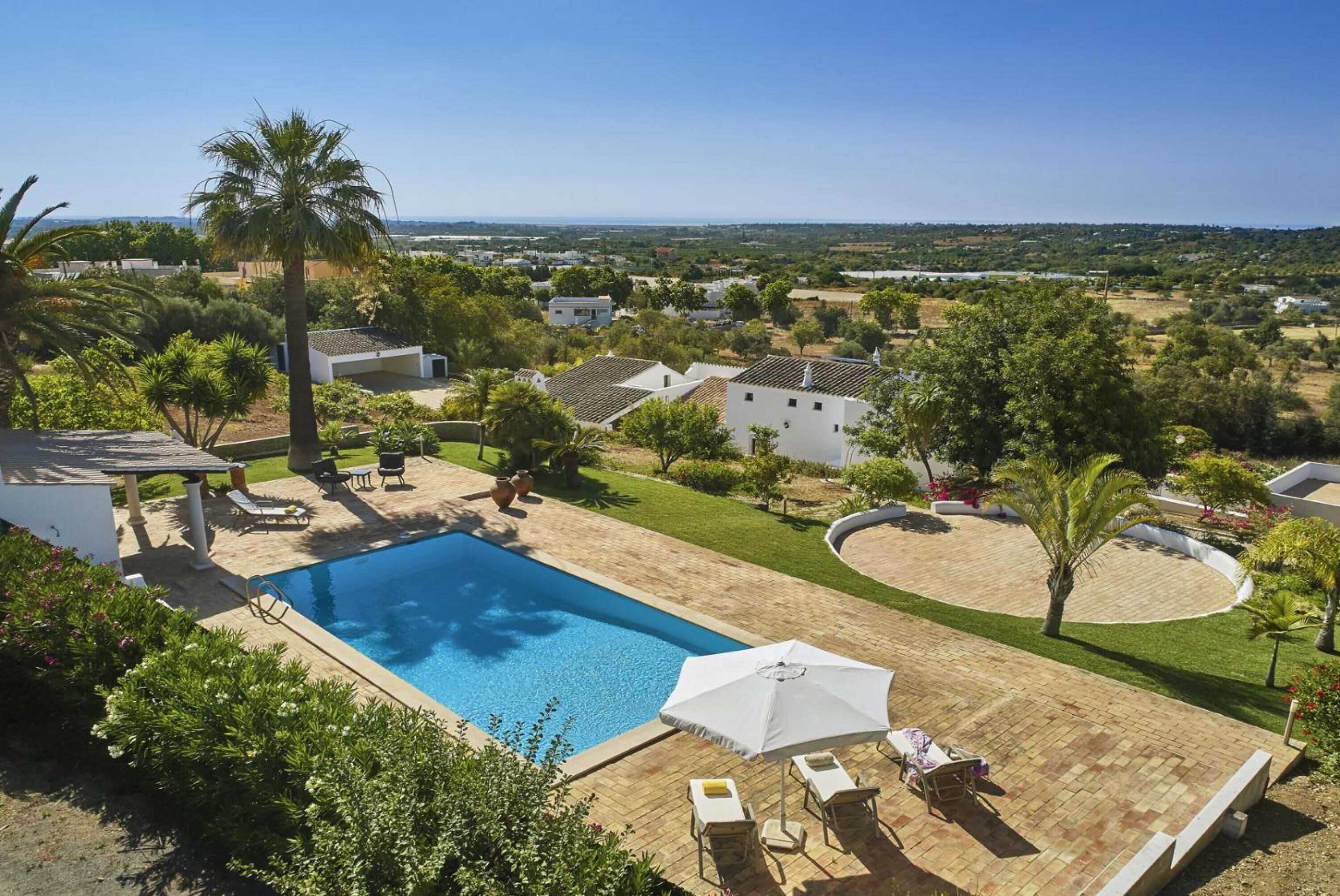 别墅 | 5 多间卧室