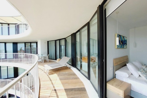 1 dormitorio, tabla de planchar con plancha, wifi gratis y ropa de cama