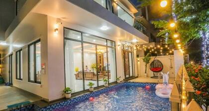 Sea Breeze Villa FLC sang trọng gần biển có bể bơi